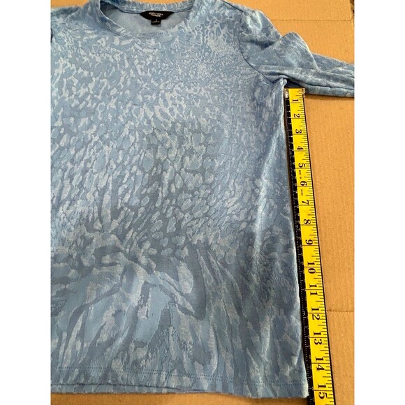 Simply Vera Vera Wang Top Women’s Size Small Color Blue Leopard Print Pattern - Picture 5 of 10
